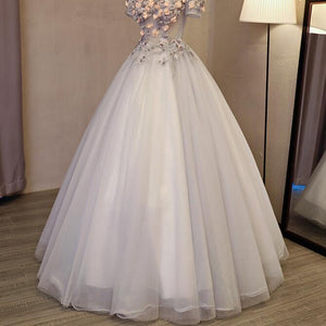Lanxirui New Arrival Grey Quinceanera Dresses Off The Shoulder Ball Gown Handmade Flowers Puffy Dresses for winter