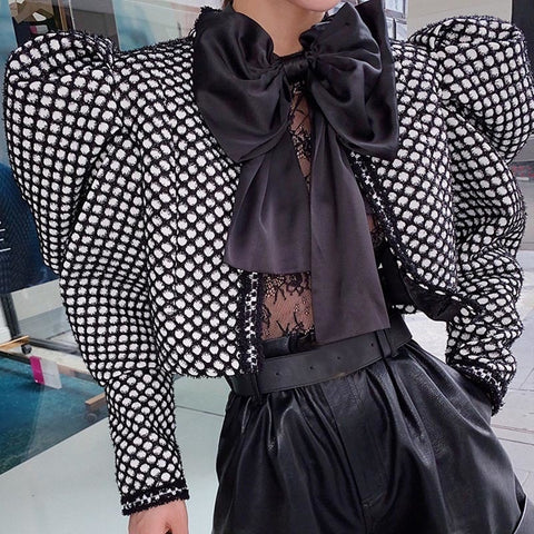 TWOTWINSTYLE Ruched Plaid Coat For Women O Neck Puff Sleeve Short Female Coat Streetwear Autumn Fashion New Clothing 2019