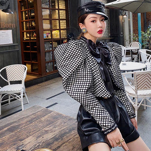 TWOTWINSTYLE Ruched Plaid Coat For Women O Neck Puff Sleeve Short Female Coat Streetwear Autumn Fashion New Clothing 2019