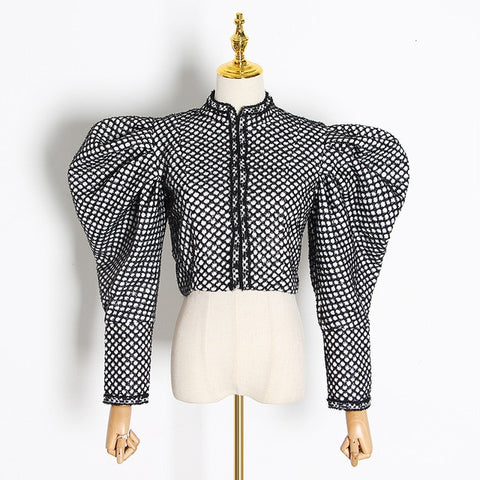 TWOTWINSTYLE Ruched Plaid Coat For Women O Neck Puff Sleeve Short Female Coat Streetwear Autumn Fashion New Clothing 2019