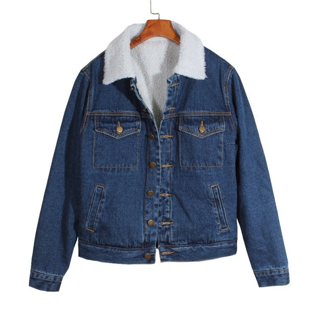 Hot Sale Winter Classic Lambs Wool Denim Jacket For Women Warm Fur Lining Turn Down Collar Loose Fit Blue Outerwear Overcoat