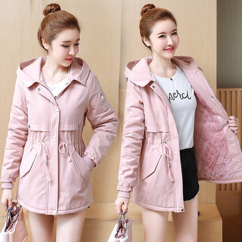 Spring and Autumn coat female chic new small windbreaker 100 short Korean version 2019 students dress tide in autumn